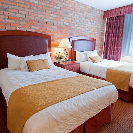 Quality Hotel Downtown-Inn At False Creek Vancouver Phòng bức ảnh