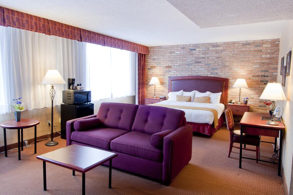 Quality Hotel Downtown-Inn At False Creek Vancouver Phòng bức ảnh
