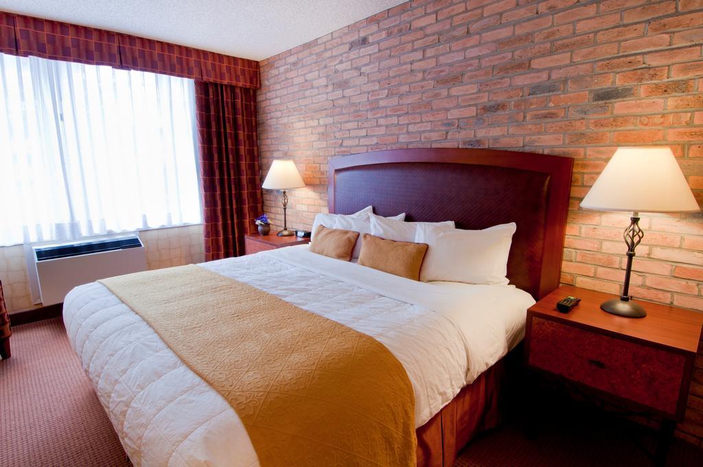 Quality Hotel Downtown-Inn At False Creek Vancouver Phòng bức ảnh